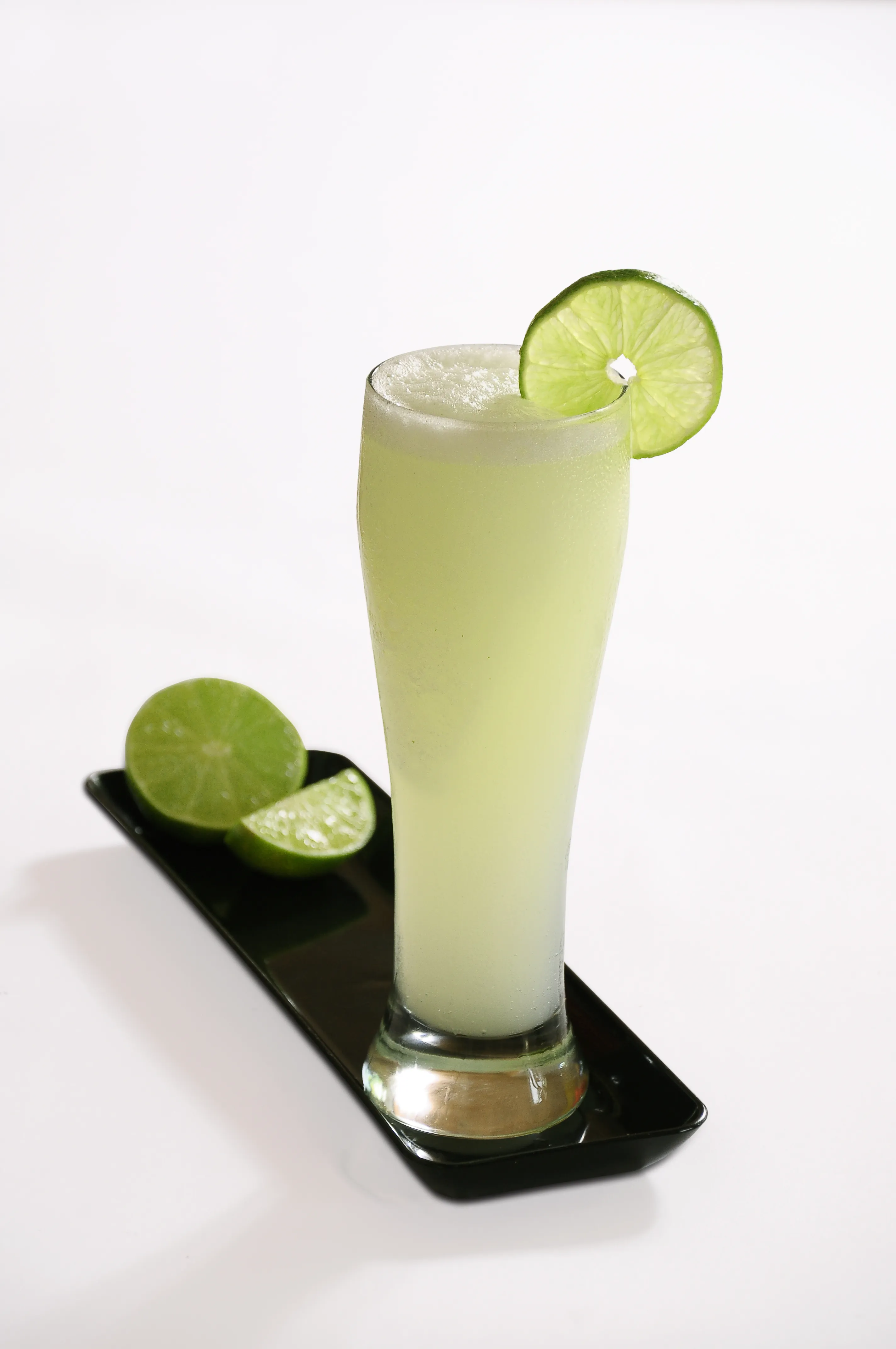 Bartender Pouring Cocktail Old Fashioned Dark Bar Houston - Food & Product Photography in Houston Texas